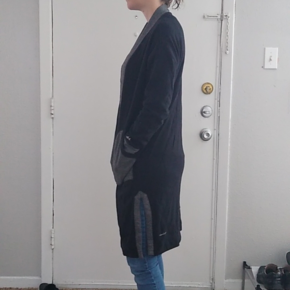 Ably Apparel Grace Cardigan Size Medium - Picture 4 of 10